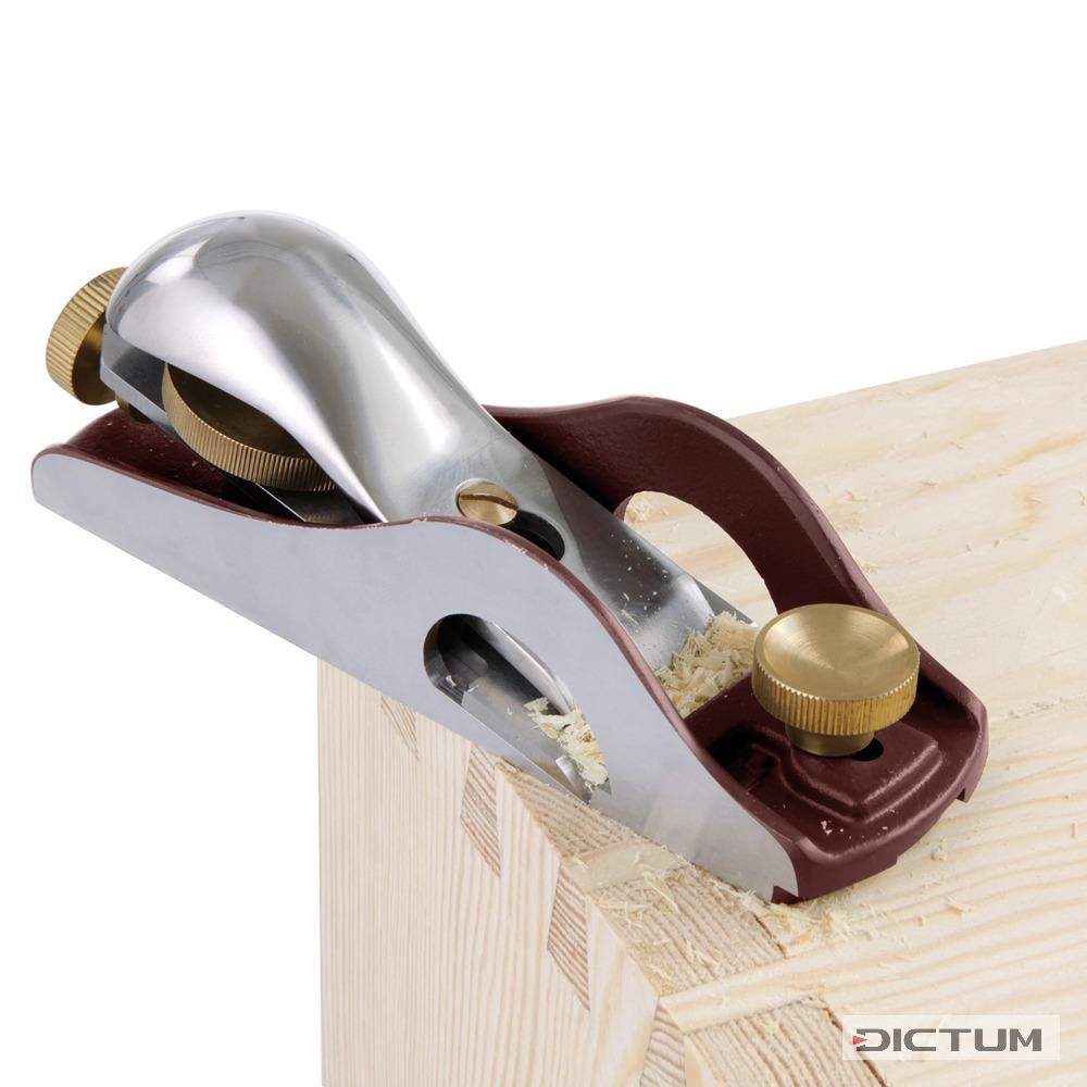 Dictum rabbet clearance block plane