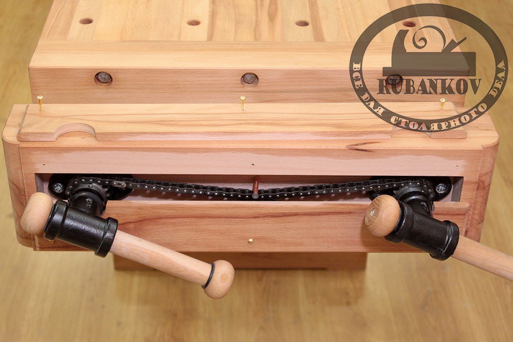 Верстак 2000*600мм, без лотка, Боковые Тиски - York HV510 звёздочка * 2 с цепью
Верстак 2000*600мм, без лотка, Боковые Тиски - York HV510 звёздочка * 2 с цепью