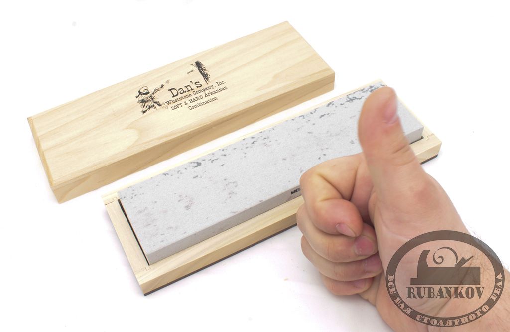 Заточные абразивы Arkansas, двойные в деревянном футляре Заточные абразивы Arkansas, двойные в деревянном футляре