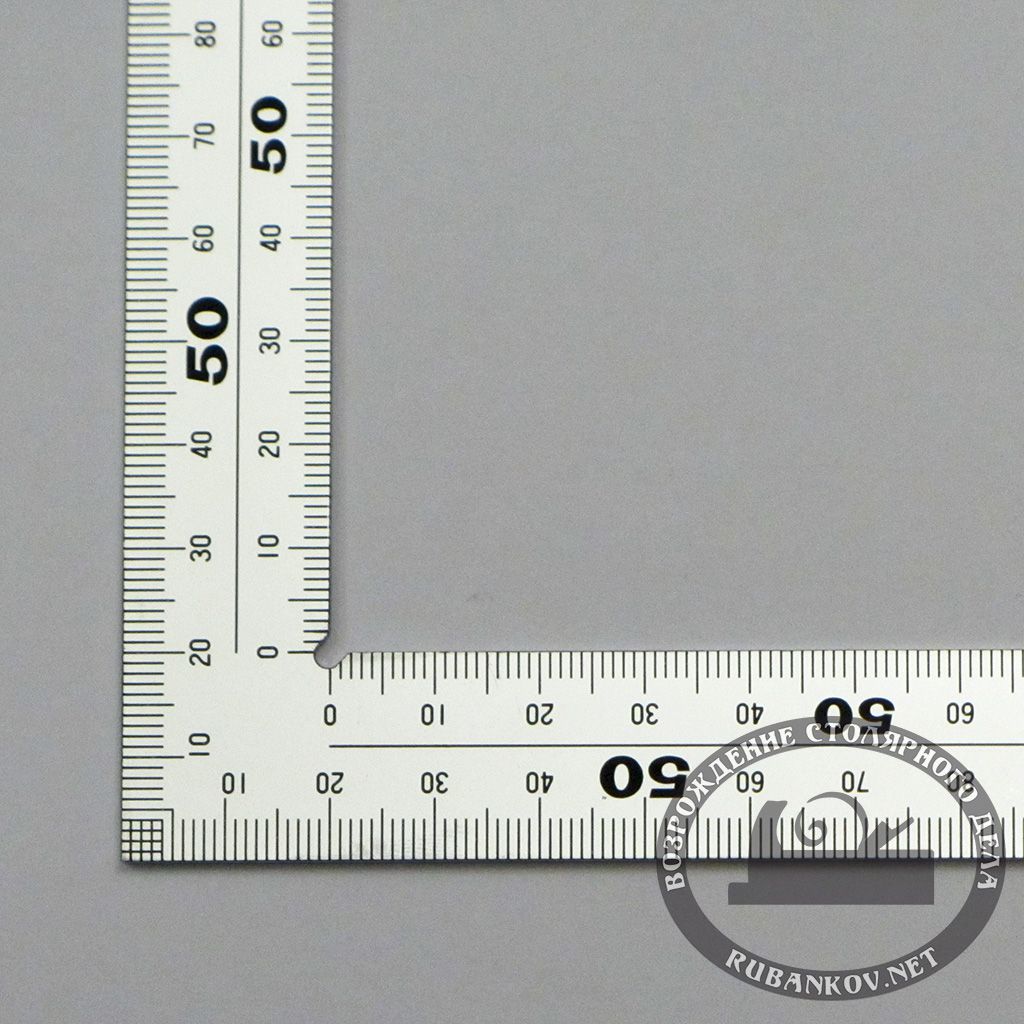 Угольники плоские Shinwa, разметка с вн. и нар. стороны Угольники плоские Shinwa, разметка с вн. и нар. стороны