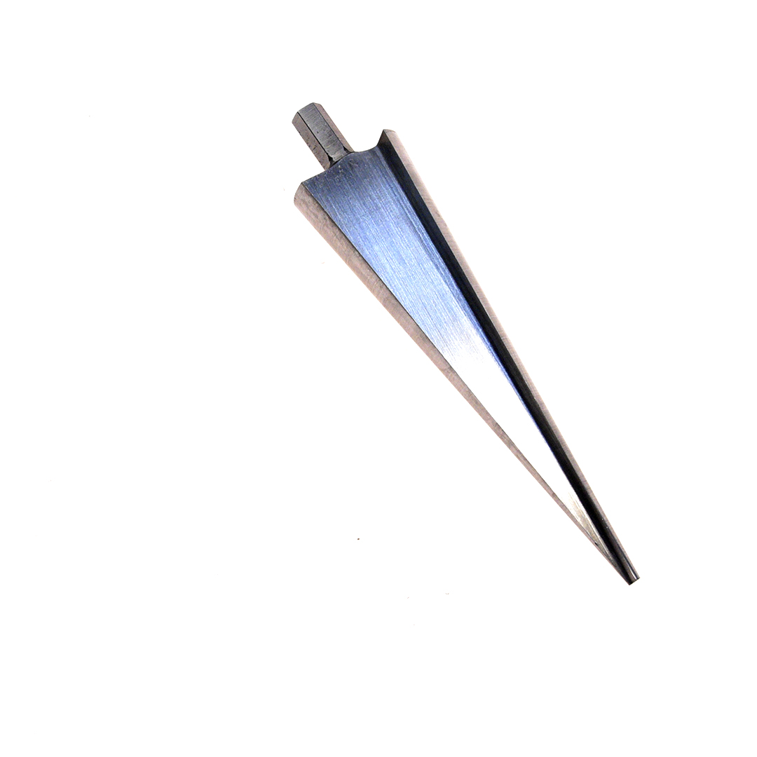   D  5  30,  120,  12,8