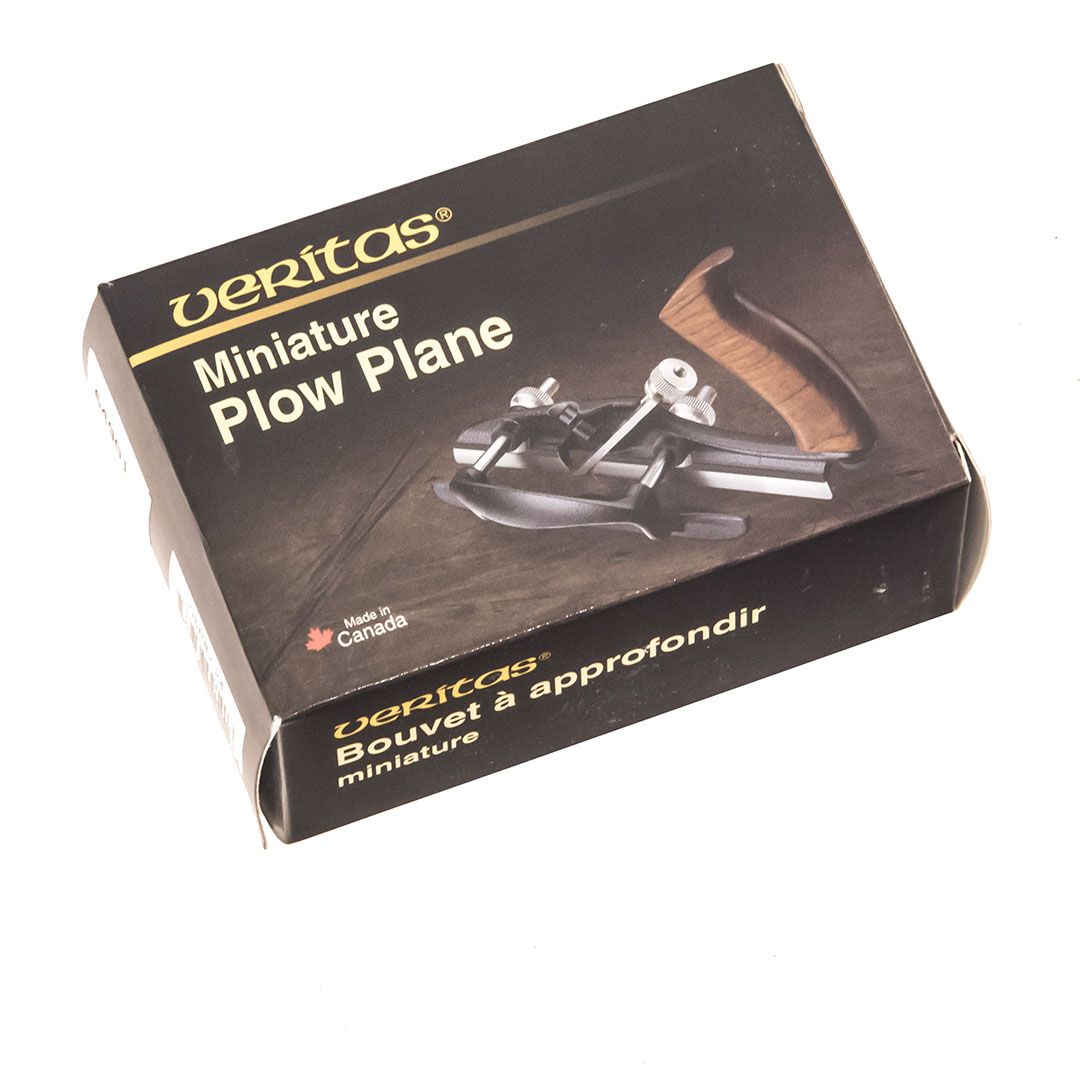 - Veritas Miniature Plow Plane
