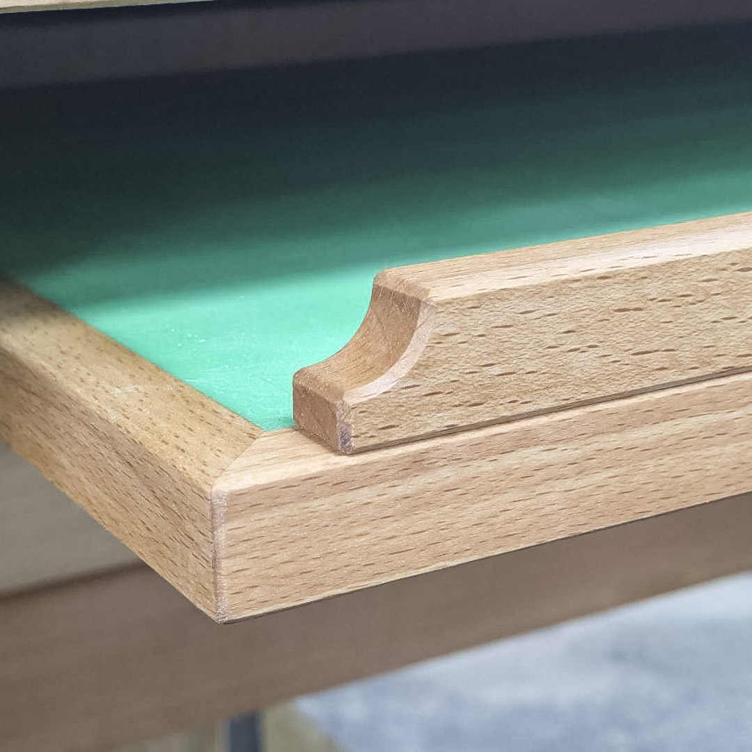   , , 1000 * 600 * 700