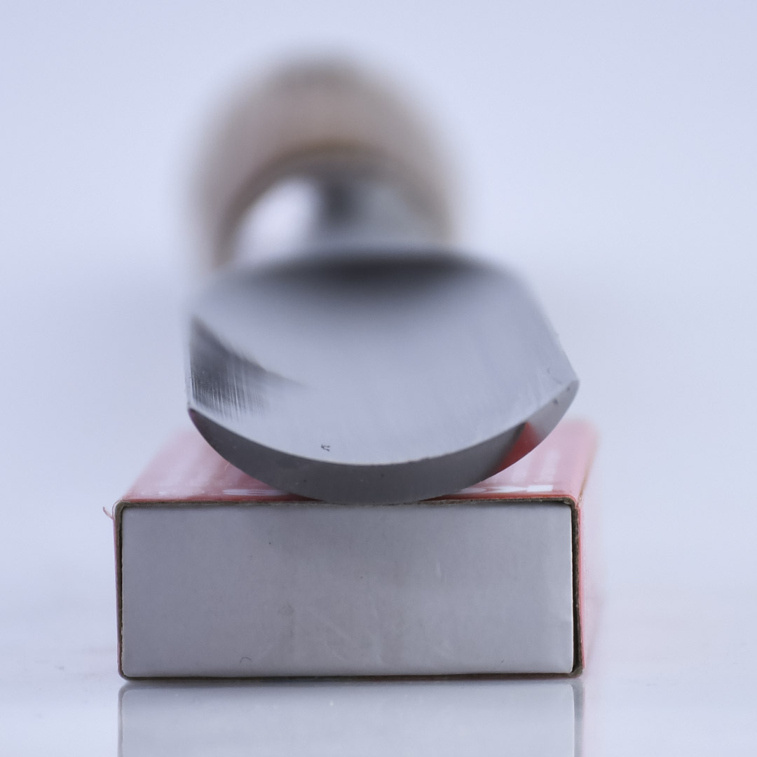 Стамеска ПЕТРОГРАДЪ, серия Вологда, прямой клинок, полукруглая РК н7,30мм Стамеска ПЕТРОГРАДЪ, серия Вологда, прямой клинок, полукруглая РК н7,30мм