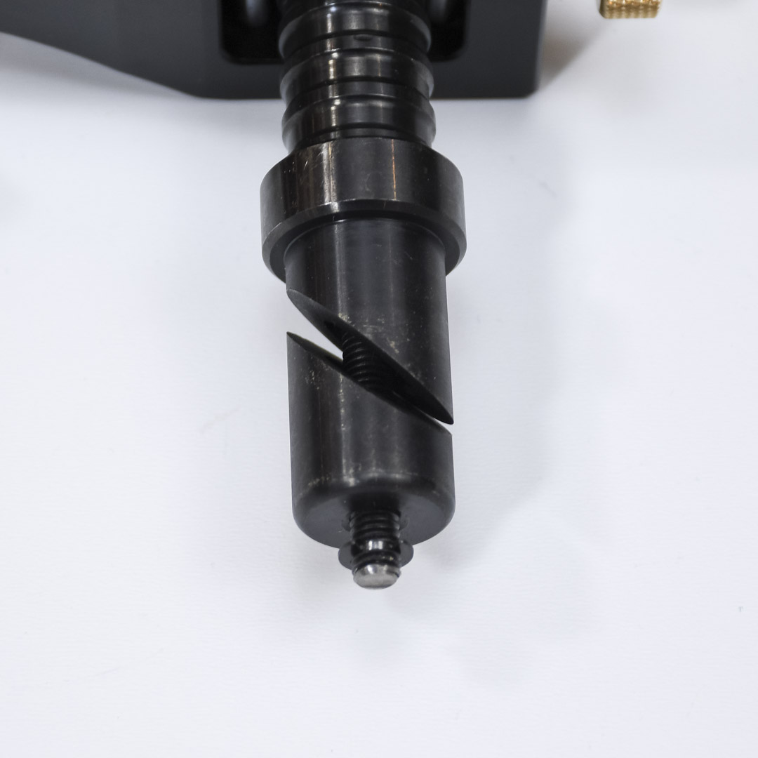   Hongdui, Surface Clamp