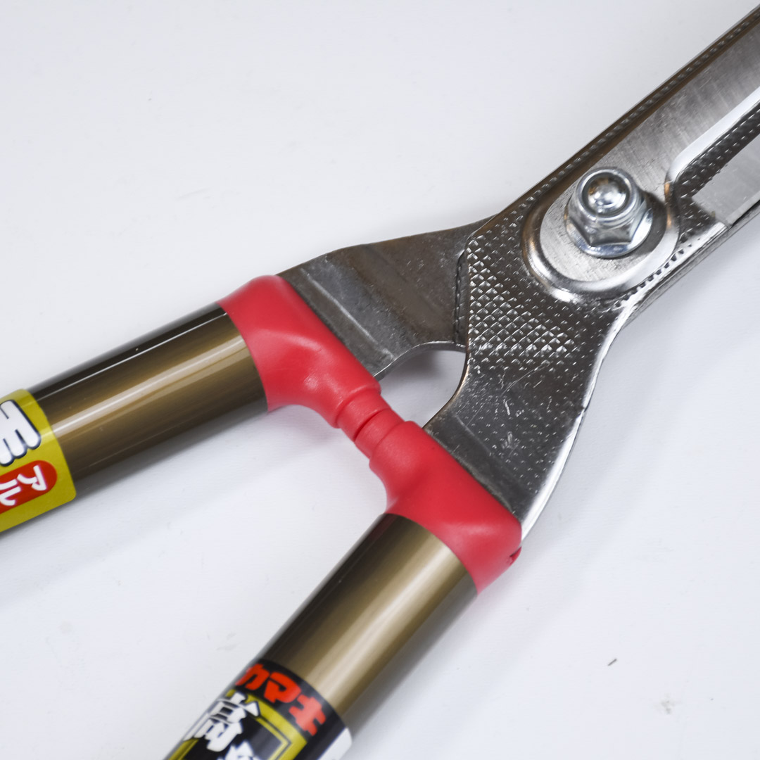  , Kamaki,  650,  180