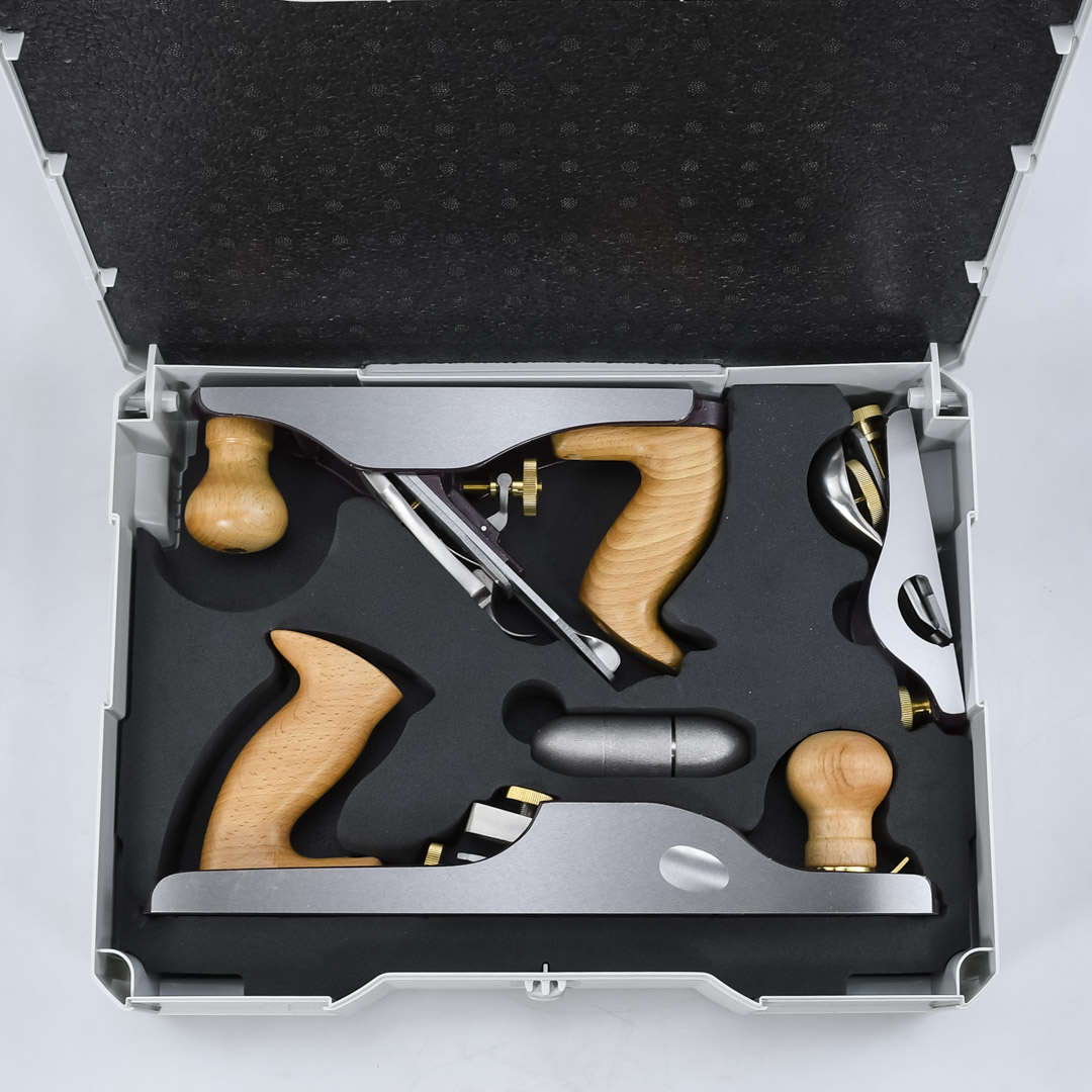     DICTUM,  ,   T-Loc,  SK4