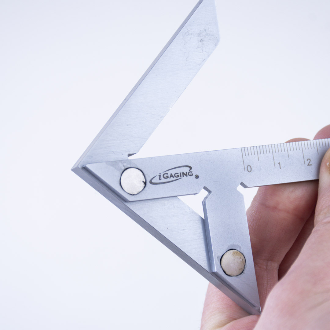 Центроискатель слесарный iGaging, c линейкой в см, длина 10 см Центроискатель слесарный iGaging, c линейкой в см, длина 10 см