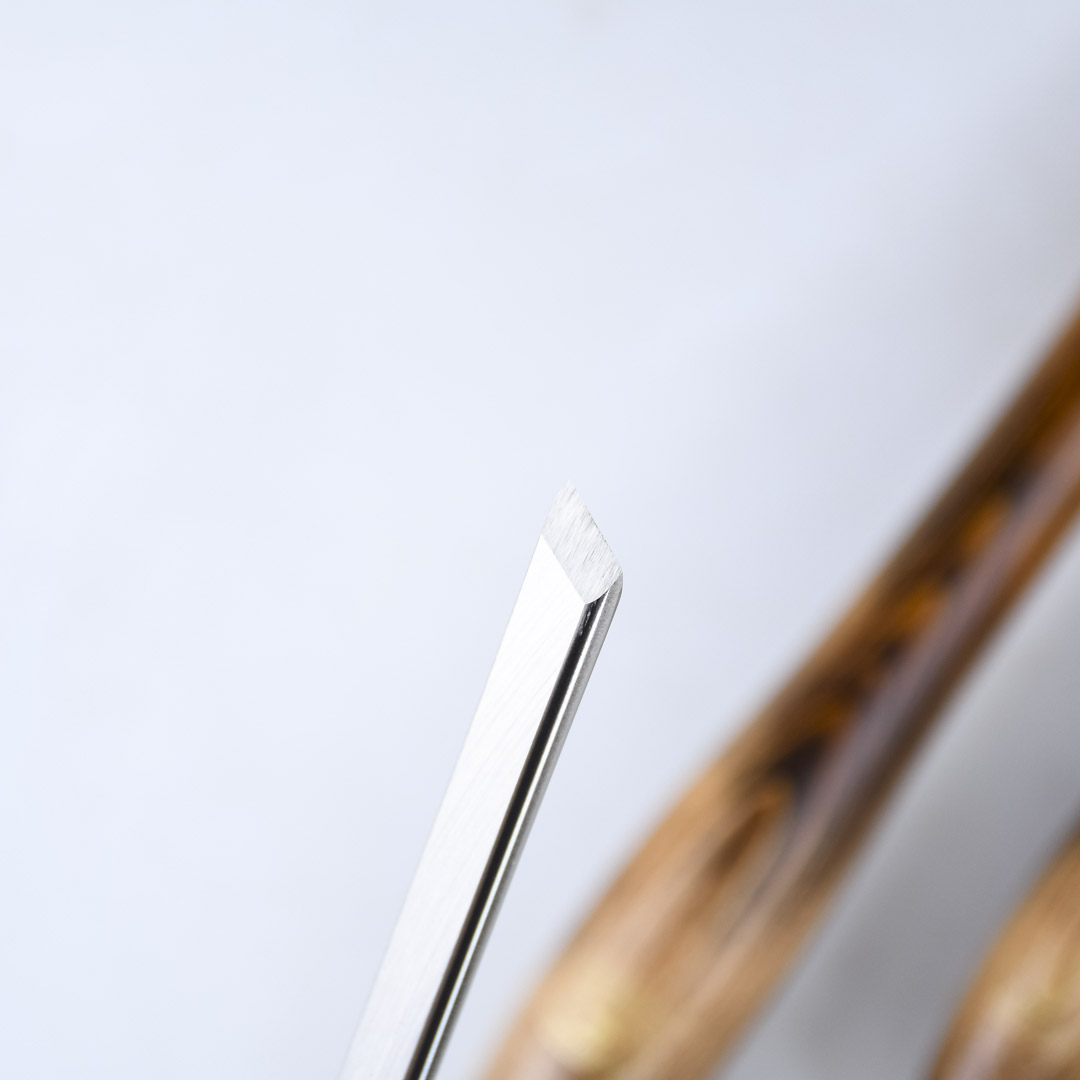   Crown HSS, Rolled Edge Skew