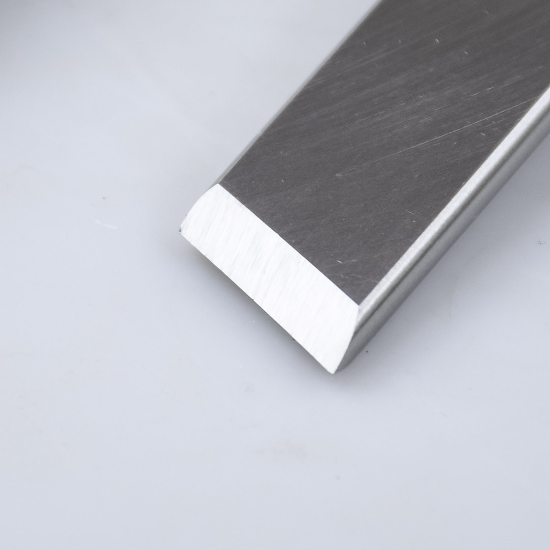   Crown HSS, Rolled Edge Skew