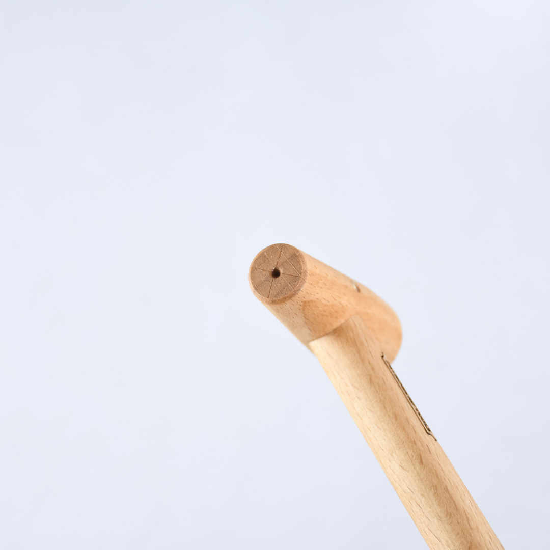 Деревянный молоток, боёк D28/18мм * 82мм, длина 234мм, материал - бук Деревянный молоток, боёк D28/18мм * 82мм, длина 234мм, материал - бук