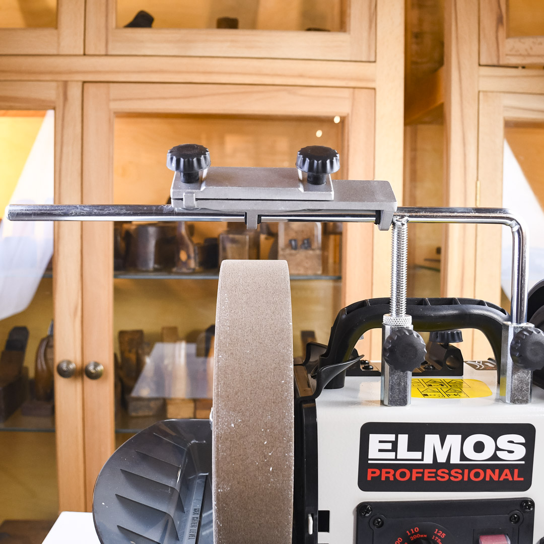   Elmos BG-228   ,    250