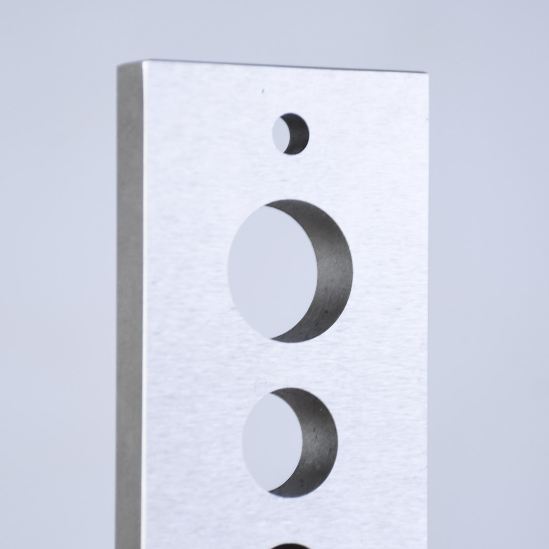 Пробочник Dowel Plate, ПЕТРОГРАДЪ, для цилиндр. шкантов D от 3мм до 16мм Пробочник Dowel Plate, ПЕТРОГРАДЪ, для цилиндр. шкантов D от 3мм до 16мм