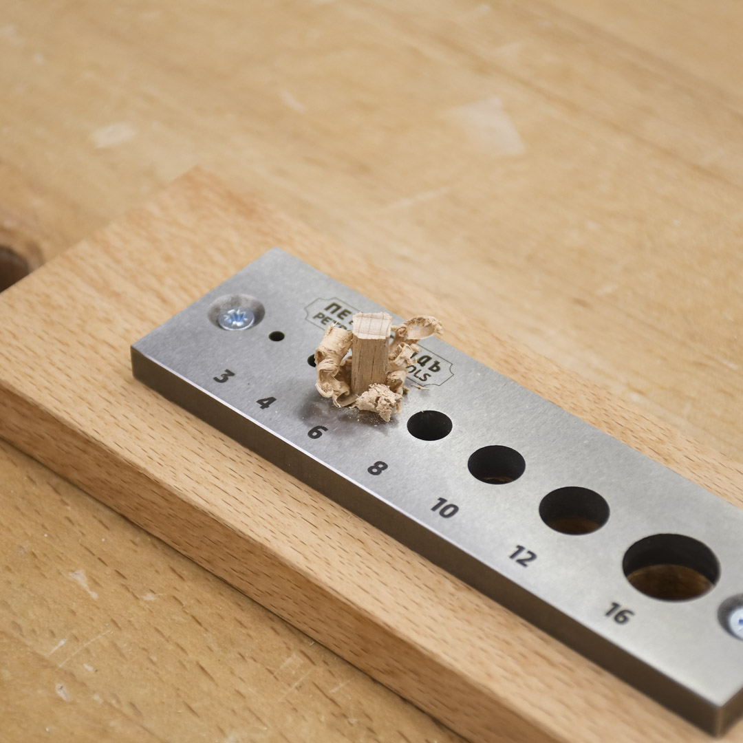 Пробочник Dowel Plate, ПЕТРОГРАДЪ, для цилиндр. шкантов D от 3мм до ...