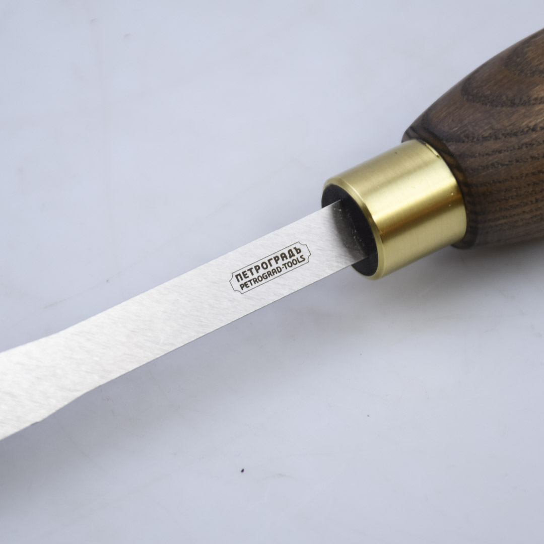 Токарный резец ПЕТРОГРАДЪ, зубчатый вогнутый 13мм, с рукоятью Токарный резец ПЕТРОГРАДЪ, зубчатый вогнутый 13мм, с рукоятью