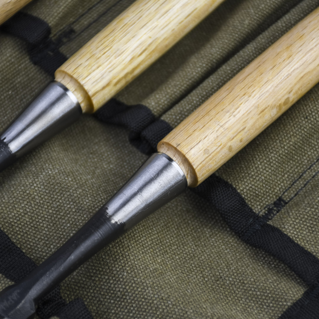    Oire,  , 4  (6,9,12,15 )