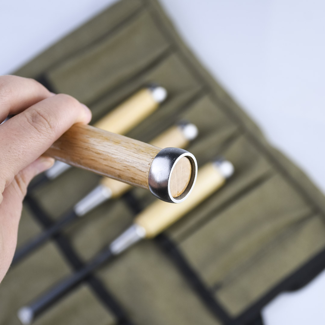    Oire,  , 4  (6,9,12,15 )