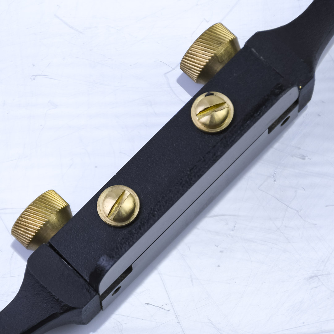  GOLDRATIO, Low Angle, 240 (9.1/2