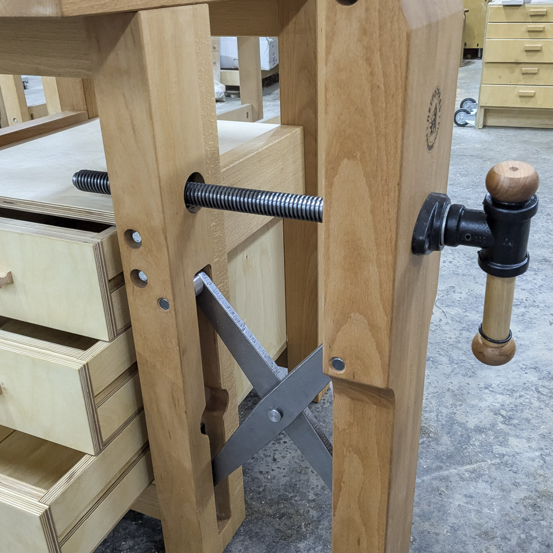  ,  Chairmaker,  700*590