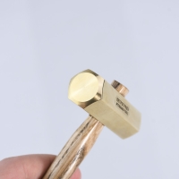 Молотоки ПЕТРОГРАДЪ, модель N4, шестигранный боёк Молотоки ПЕТРОГРАДЪ, модель N4, шестигранный боёк