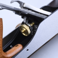 Рубанок Luban N5, 355мм/51мм/T10, с боковым упором Рубанок Luban N5, 355мм/51мм/T10, с боковым упором