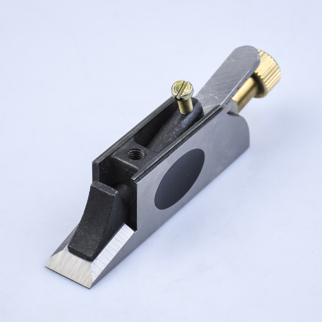 - GOLDRATIO, 92, 130/19, Shoulder Plane