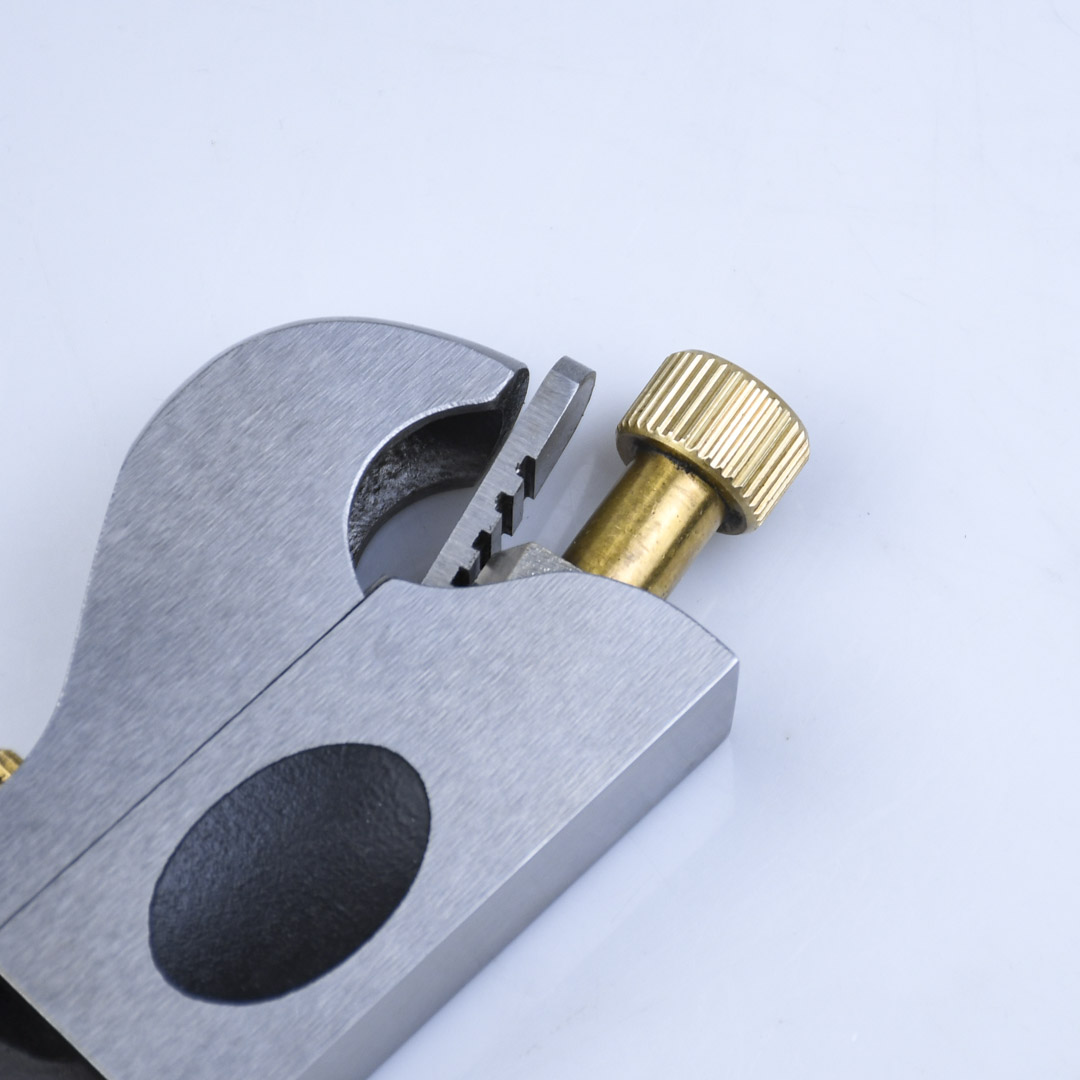 - GOLDRATIO, 92, 130/19, Shoulder Plane