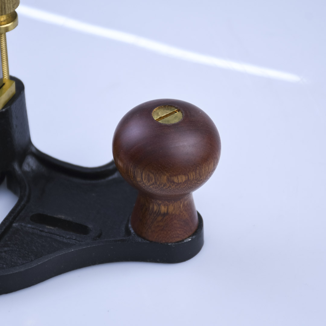 - GOLDRATIO 71, Router Plane