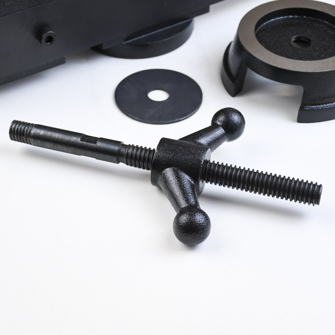 Тиски резчицкие GOLDRATIO, модель PATTERN MAKER Тиски резчицкие GOLDRATIO, модель PATTERN MAKER