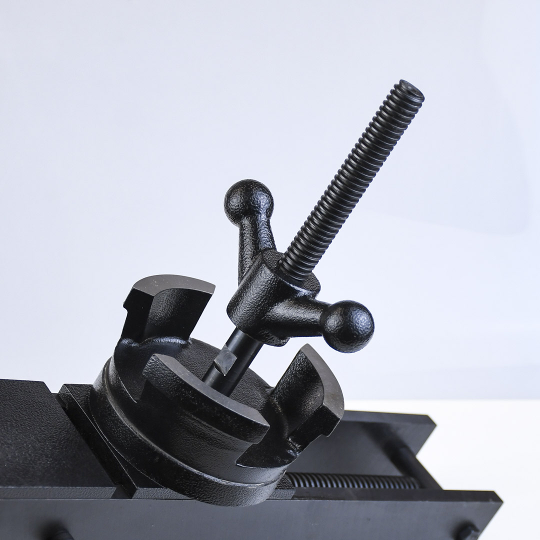 Тиски резчицкие GOLDRATIO, модель PATTERN MAKER Тиски резчицкие GOLDRATIO, модель PATTERN MAKER