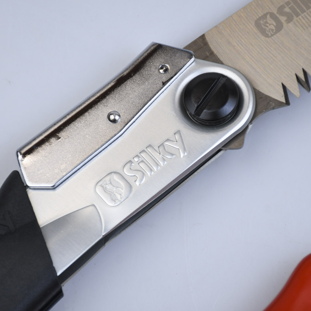   :  Okatsune,  Silky,  