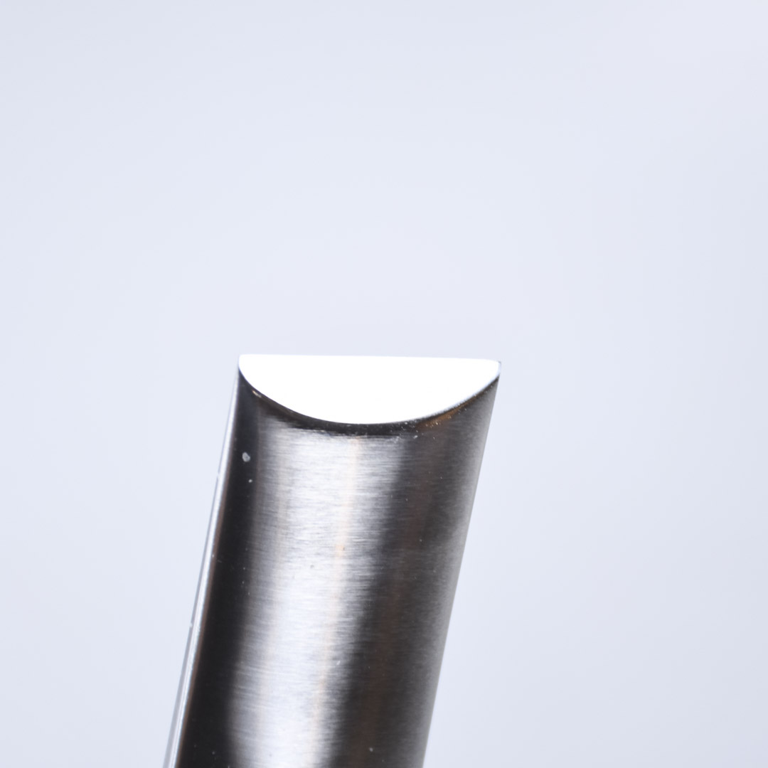 Стамески для резьбы, прямой клинок, плоская РК (профиль н1) Стамески для резьбы, прямой клинок, плоская РК (профиль н1)