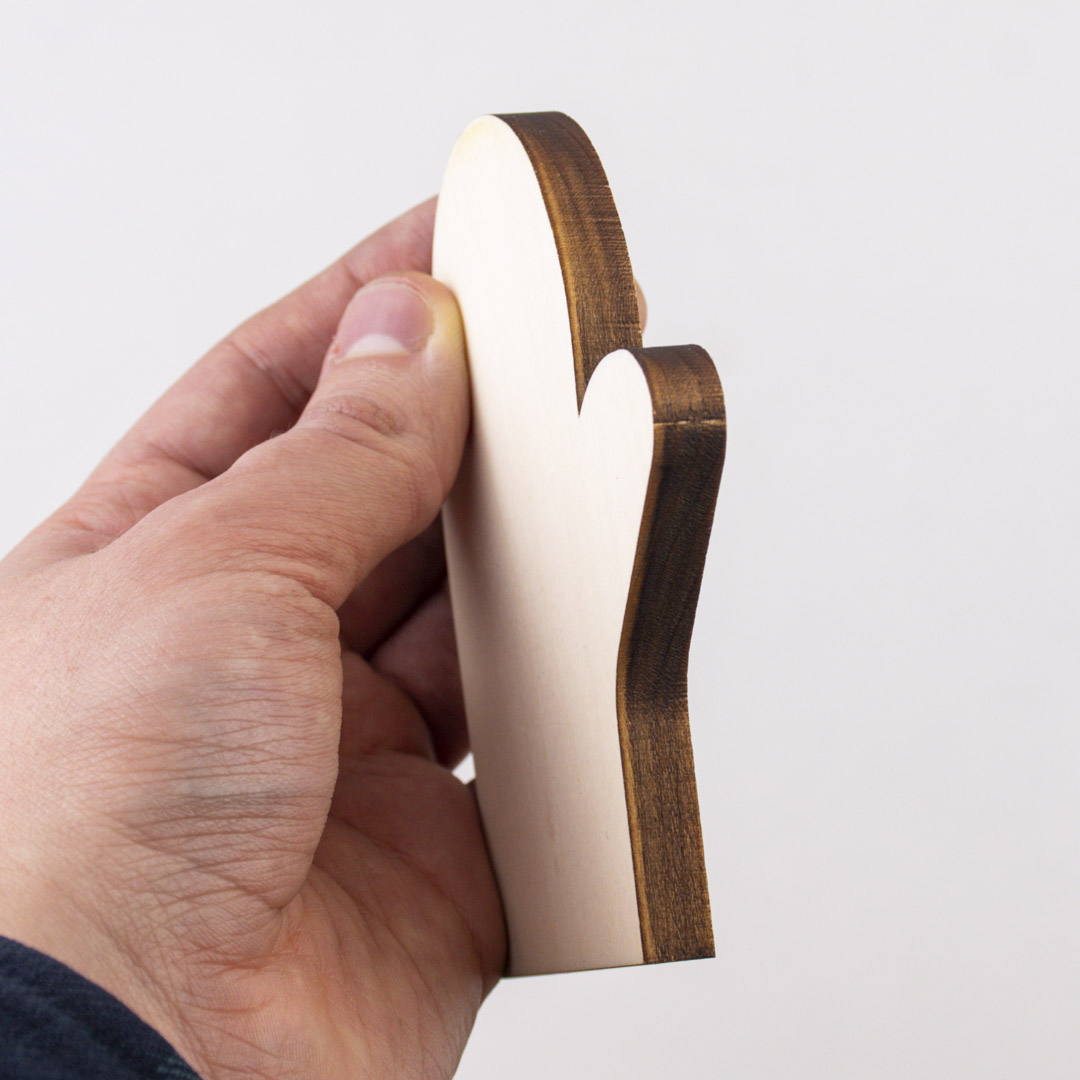 Заготовка для обучения резьбе *Варежка* Заготовка для обучения резьбе *Варежка*