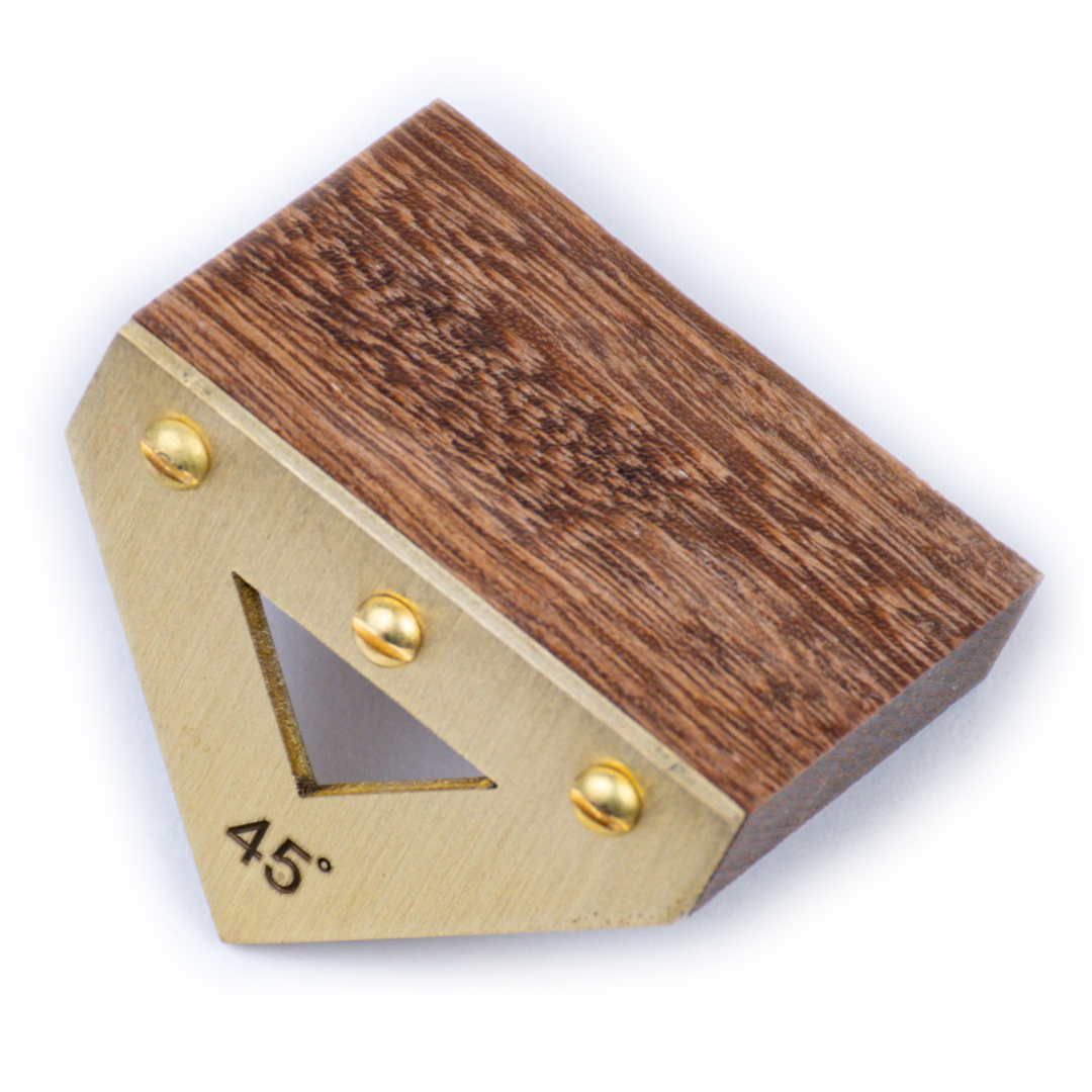 Разметочные угольники 90 и 45 градусов Разметочные угольники 90 и 45 градусов