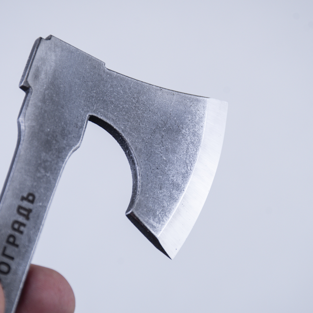 Топорик ПЕТРОГРАДЪ, модель Рославль, 195мм, в ящичке Топорик ПЕТРОГРАДЪ, модель Рославль, 195мм, в ящичке