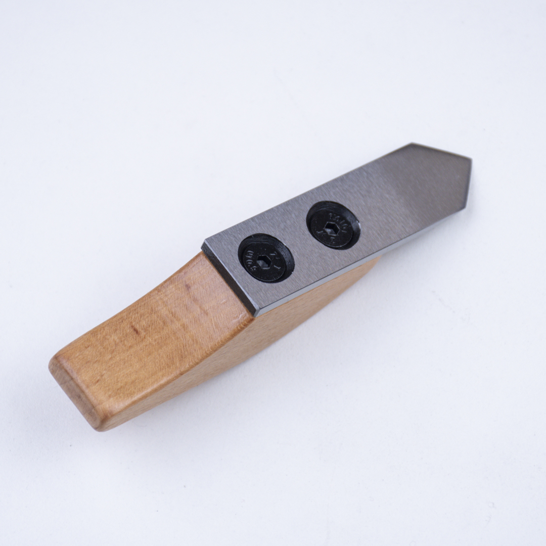 �������� ��������� (Flushing chisel), ����������, 20��*73��, V-�������, � �������� �76