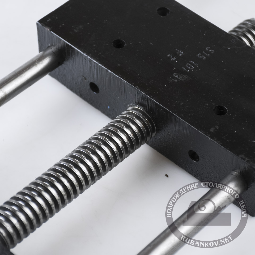   . ,   , D24, 390/205