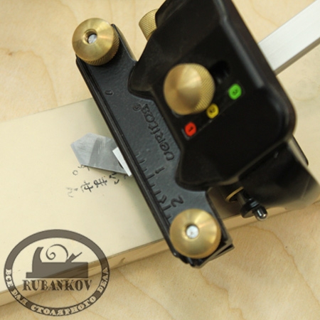 Держатель для заточки ножей 1/2in для грунтубелей Veritas Держатель для заточки ножей 1/2in для грунтубелей Veritas