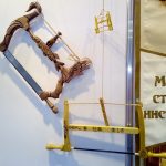 Лучковые пилы (сверхку Никитин Андрей, снизу Наталья Кузнецова)