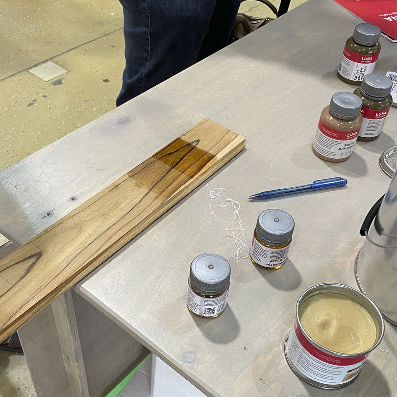 стенд компании Luna