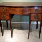 Туалетный Столик на прямых ножках