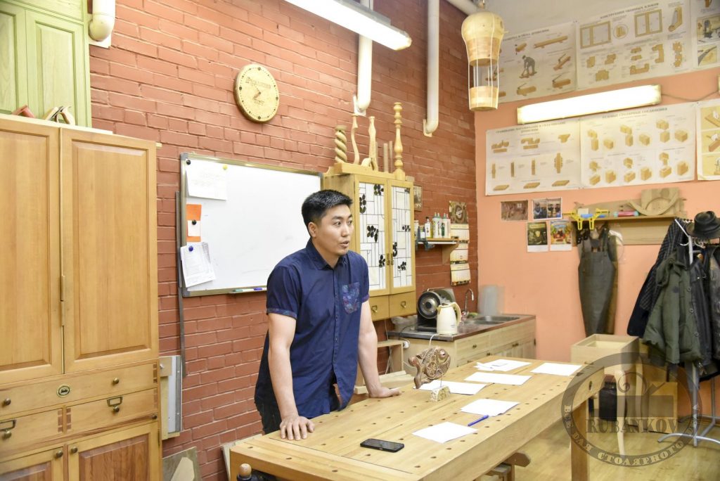 Борис Паланов о курсе Резьба по дереву, День Открытых Дверей 24-10-2017