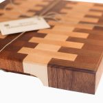 Доска деревянная торцевая разделочная (пример)