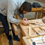 Работа резными стамесками