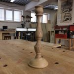 Точёный деревянный подсвечник