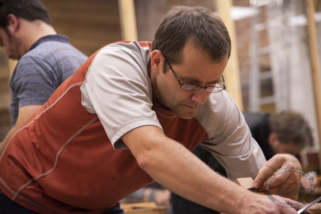 Классическое столярное дело, октябрь (осень-зима 2018, Дейкин)