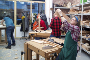 Классическое столярное дело, март (зима-весна 2019, Дейкин)