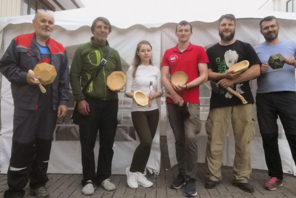 Практикум "Рубленная посуда из дерева"