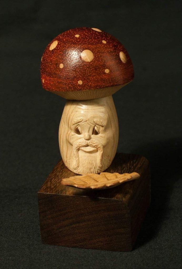 деревянная статуэтка "гриб,", Алексей Новиков