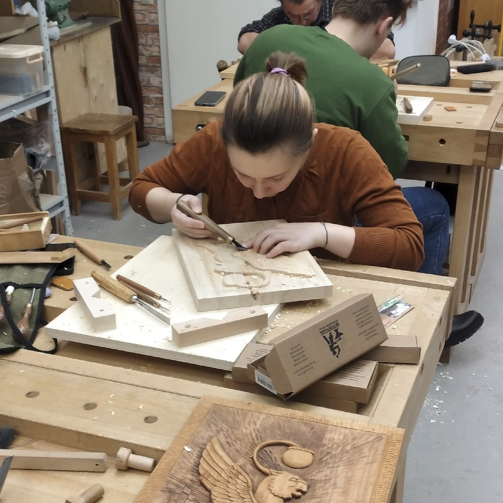 на курсе Художественная резьба по дереву, 2024